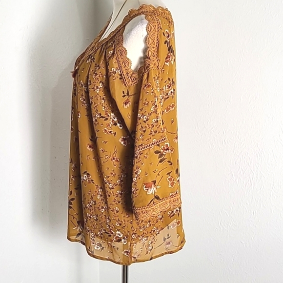 Knit Works Gold Floral Cold-Shoulder Top, Lace Embroidered Accents Girls Large - Picture 6 of 11